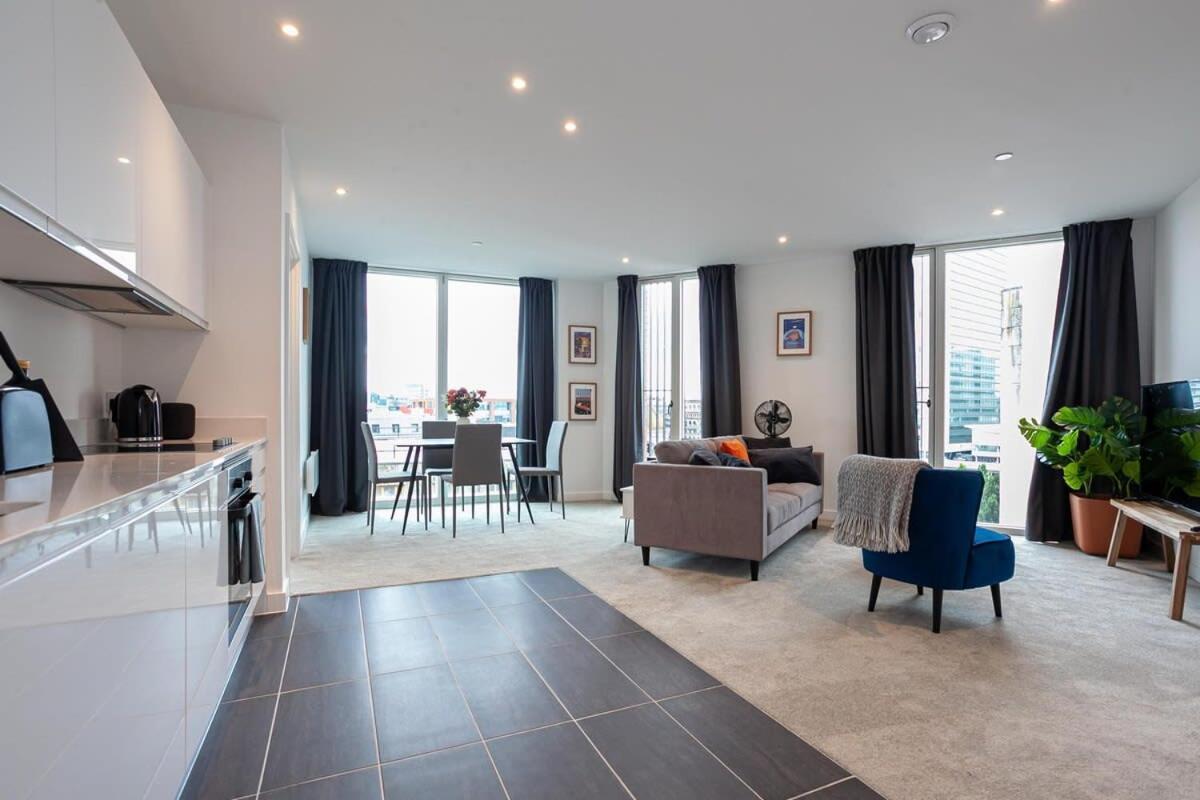 Spacious 2 Bed Apartment In Central 曼彻斯特 外观 照片
